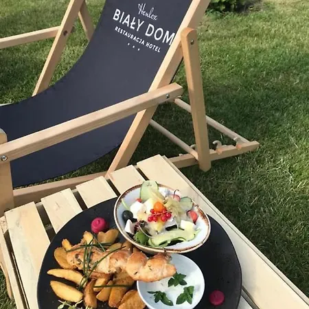 Bialy Dom Henlex Restauracja Otel 3*