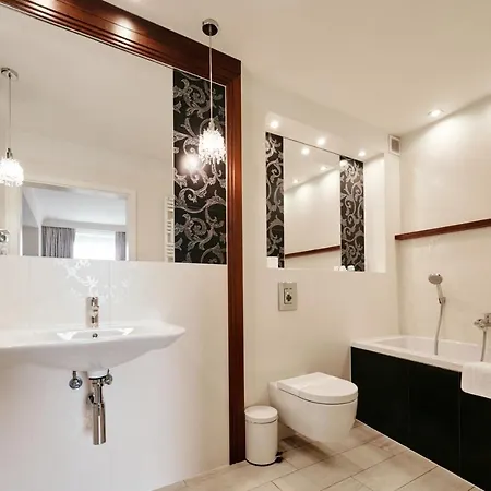 Bialy Dom Henlex Restauracja פוזנן