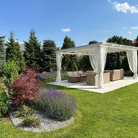 Biały Dom Henlex Restauracja 3*