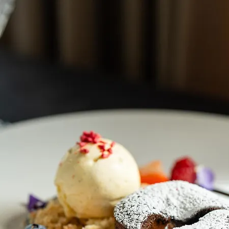 Bialy Dom Henlex Restauracja Hotel Poznan