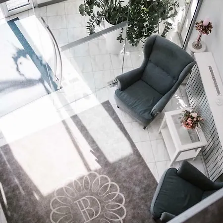 Bialy Dom Henlex Restauracja Hotel