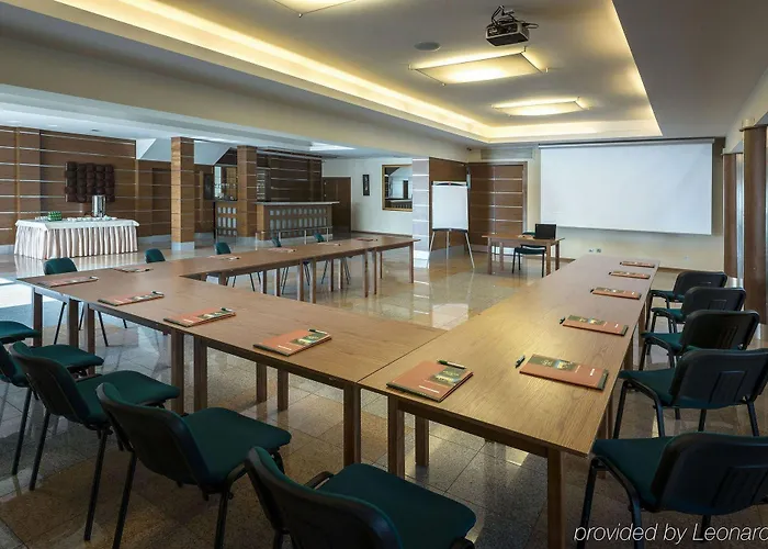 Szálloda Bialy Dom Henlex Restauracja 3*