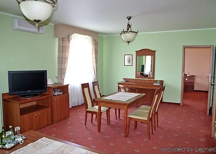 Szálloda Bialy Dom Henlex Restauracja