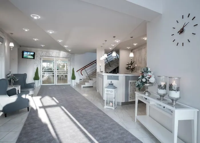 Bialy Dom Henlex Restauracja Hotel