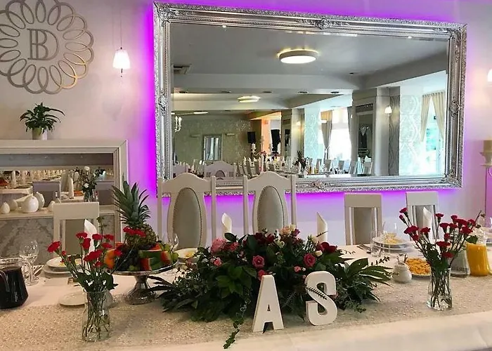 Szálloda Bialy Dom Henlex Restauracja Poznań