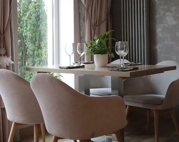 Szálloda Bialy Dom Henlex Restauracja Poznań